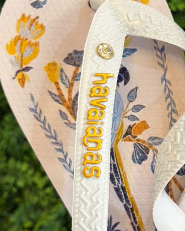 havaianas decorada Farm mais